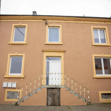 Zythogite, 23 Personnes, 9 Chambres, 6 Salles De Bain, Bbq, Jacuzzi, Jardin, Billard