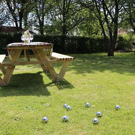 Feriehus Zythogite, 23 Personnes, 9 Chambres, 6 Salles De Bain, Bbq, Jacuzzi, Jardin, Billard