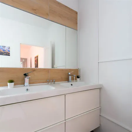 Zythogite, 23 Personnes, 9 Chambres, 6 Salles De Bain, Bbq, Jacuzzi, Jardin, Billard *