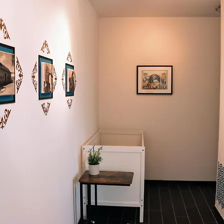 Zythogite, 23 Personnes, 9 Chambres, 6 Salles De Bain, Bbq, Jacuzzi, Jardin, Billard *