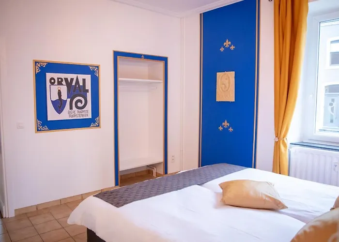 Zythogite, 23 Personnes, 9 Chambres, 6 Salles De Bain, Bbq, Jacuzzi, Jardin, Billard Dom wakacyjny