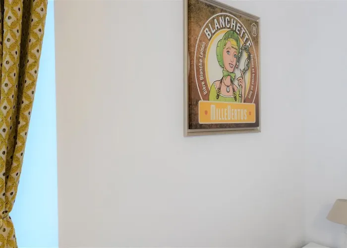 Zythogite, 23 Personnes, 9 Chambres, 6 Salles De Bain, Bbq, Jacuzzi, Jardin, Billard Dom wakacyjny Tintigny