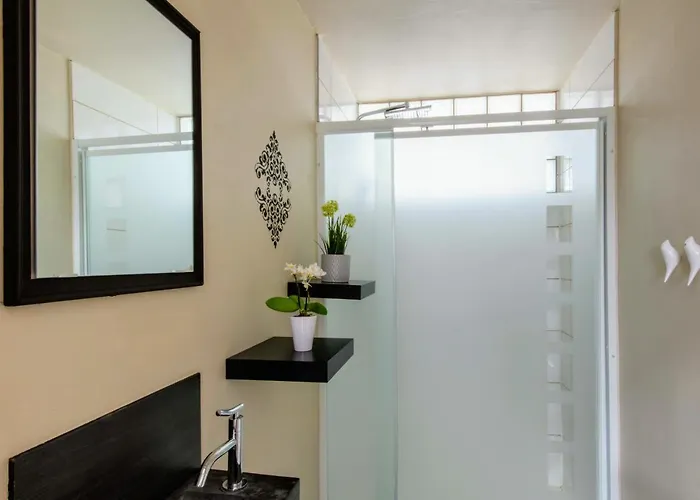 Zythogite, 23 Personnes, 9 Chambres, 6 Salles De Bain, Bbq, Jacuzzi, Jardin, Billard Dom wakacyjny