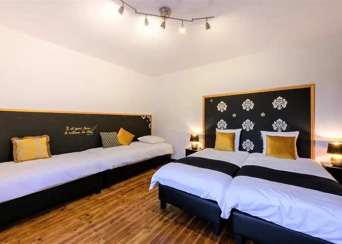 Dom wakacyjny Zythogite, 23 Personnes, 9 Chambres, 6 Salles De Bain, Bbq, Jacuzzi, Jardin, Billard *