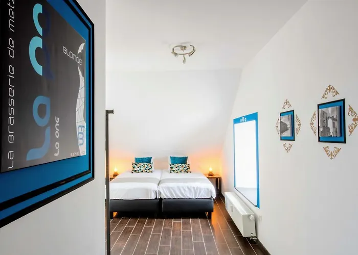 Zythogite, 23 Personnes, 9 Chambres, 6 Salles De Bain, Bbq, Jacuzzi, Jardin, Billard *