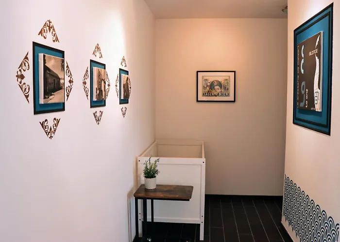 Zythogite, 23 Personnes, 9 Chambres, 6 Salles De Bain, Bbq, Jacuzzi, Jardin, Billard *